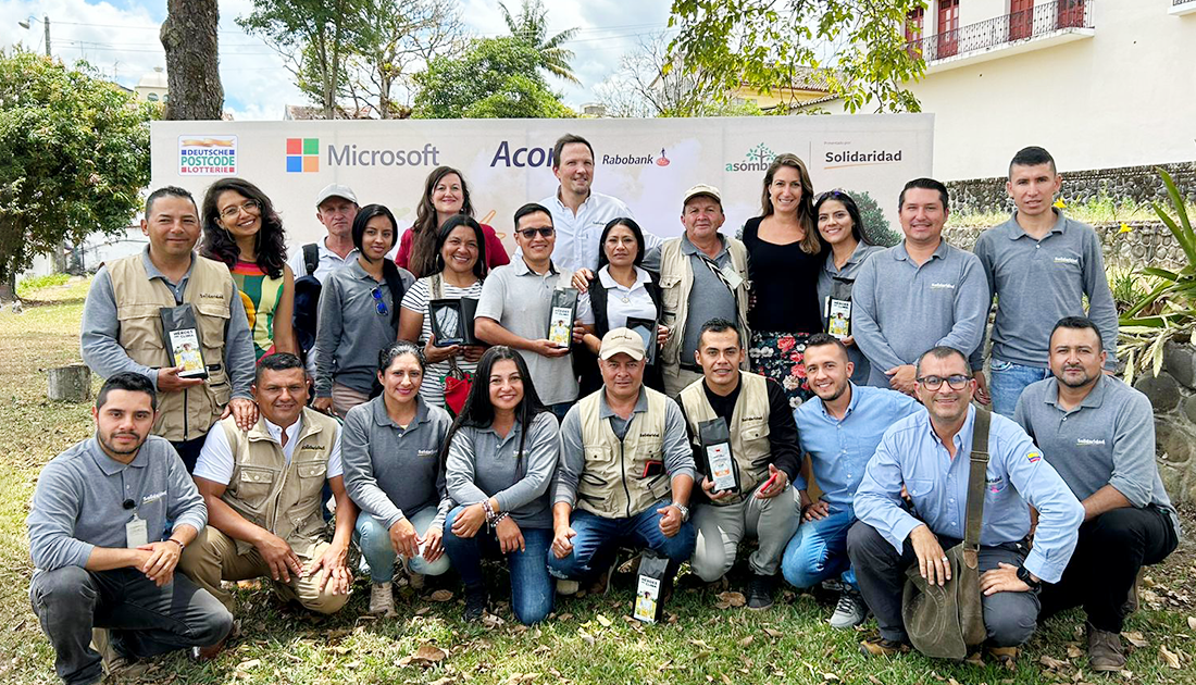 -Thumbnail- Colombia Payout Ceremony
