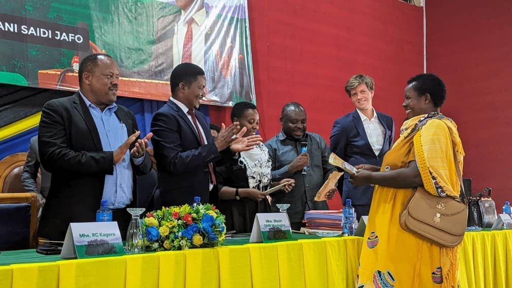 Tanzania Payout w/ Jelmer